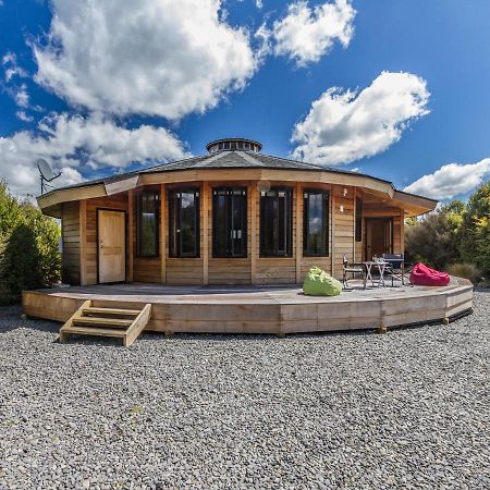 The Snowglobe - Ohakune Modern Yurt Style Chalet Exterior foto